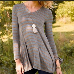 Matilda Jane Windsong Tee size S